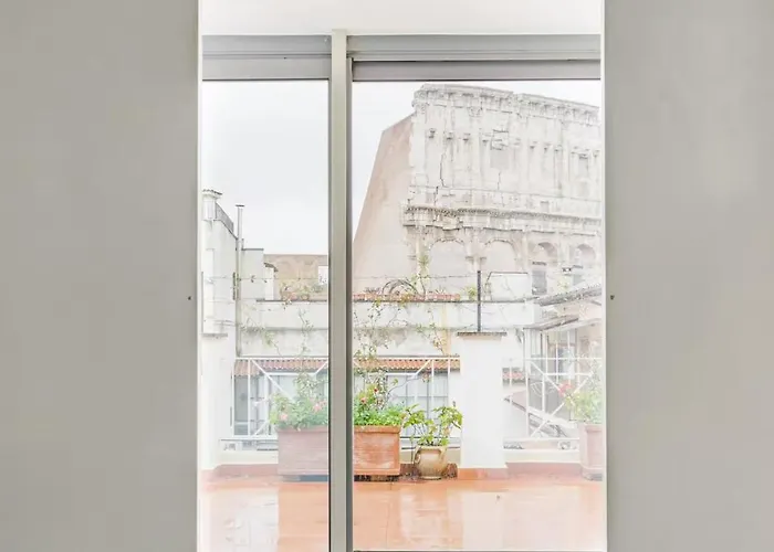 Modern Cozy Near The Colosseum In