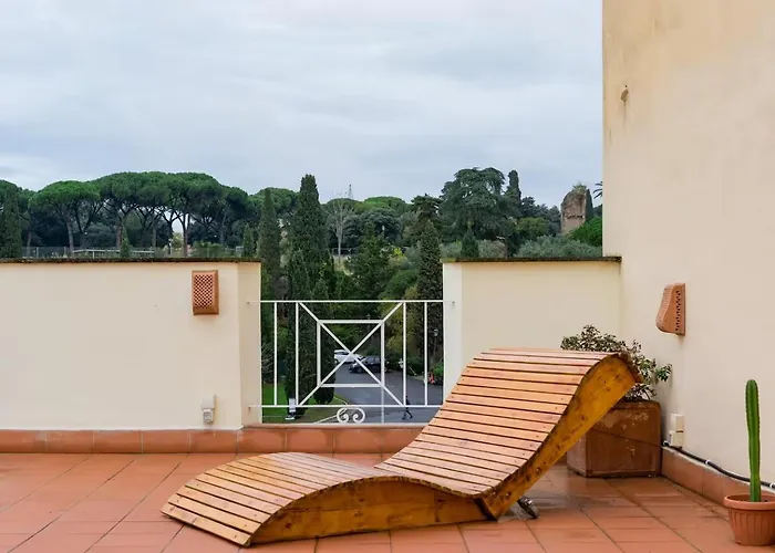 Modern Cozy Near The Colosseum In Pensión 4*