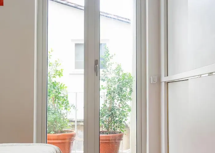 Guest house Modern Cozy Near The Colosseum In 4*