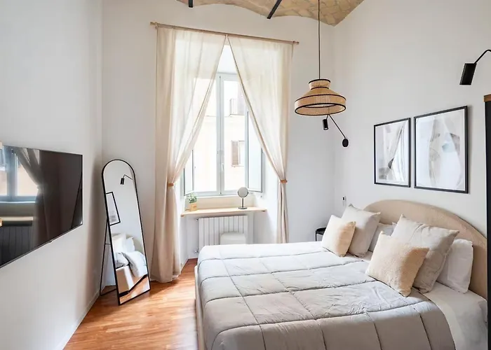 Modern Cozy Near The Colosseum In Roma