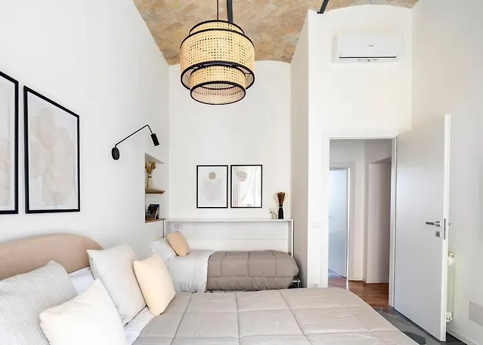 Modern Cozy Near The Colosseum In 4*
